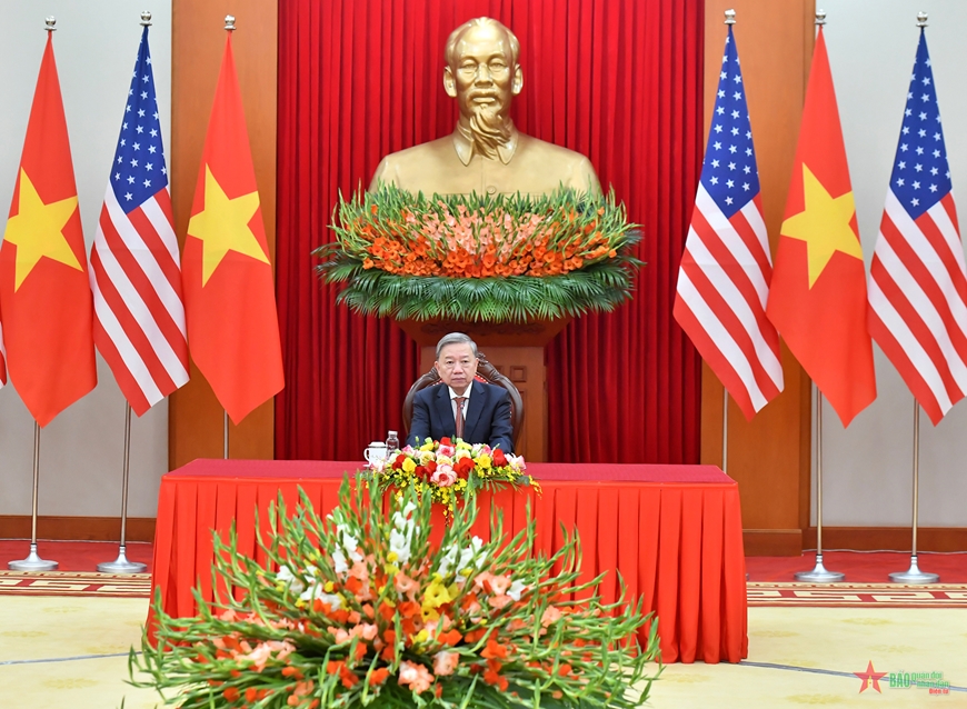 Tổng Bí thư Tô Lâm điện đàm với Tổng thống đắc cử Hoa Kỳ Donald Trump