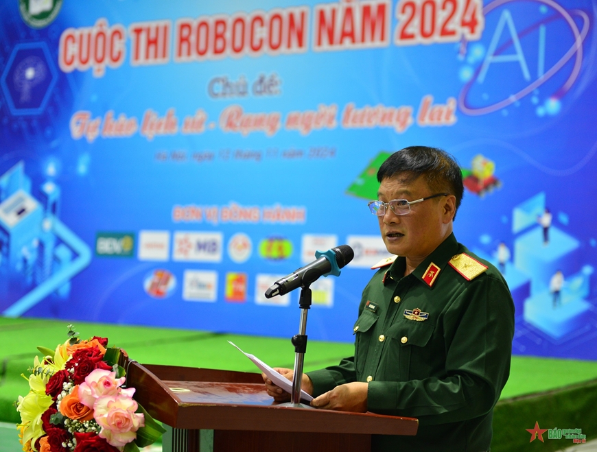 Sôi nổi cuộc thi Robocon “Tự hào lịch sử-Rạng ngời tương lai”