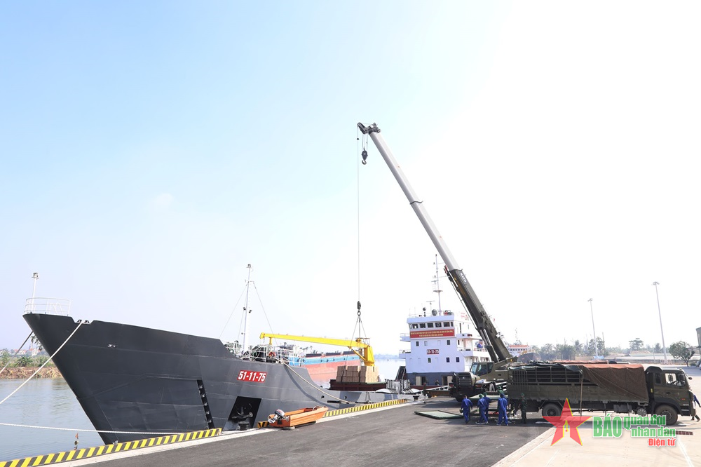 Lữ đoàn 649 thông qua kế hoạch vận chuyển cho Tàu 51-11-75 và Tàu 51-11-86