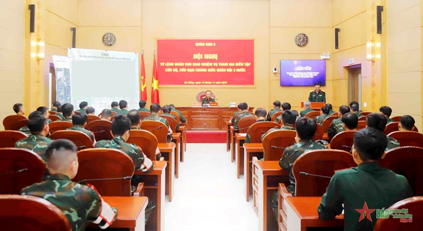 Chuẩn bị diễn tập cứu hộ - cứu nạn chung quân đội ba nước Việt Nam - Campuchia - Lào