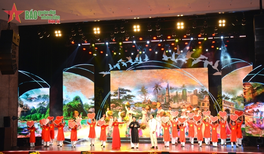 Tổng Bí thư Tô Lâm dự Chương trình “Hồ Chí Minh - Hành trình khát vọng 2024”