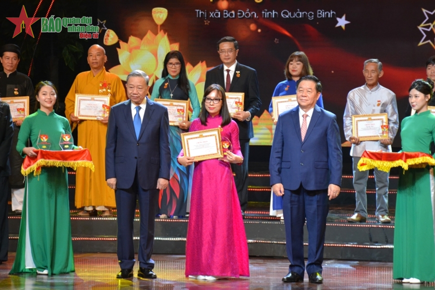 Tổng Bí thư Tô Lâm dự Chương trình “Hồ Chí Minh - Hành trình khát vọng 2024”