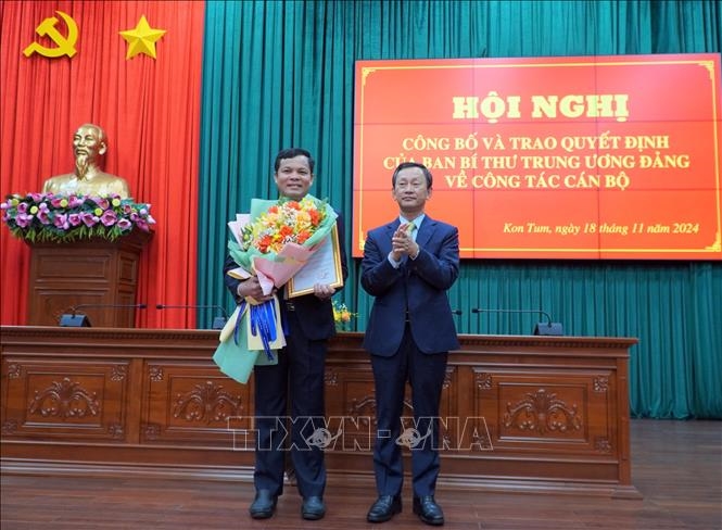 Chuẩn y đồng ch&iacute; Nguyễn Đức Tuy giữ chức Ph&oacute; b&iacute; thư Tỉnh ủy Kon Tum