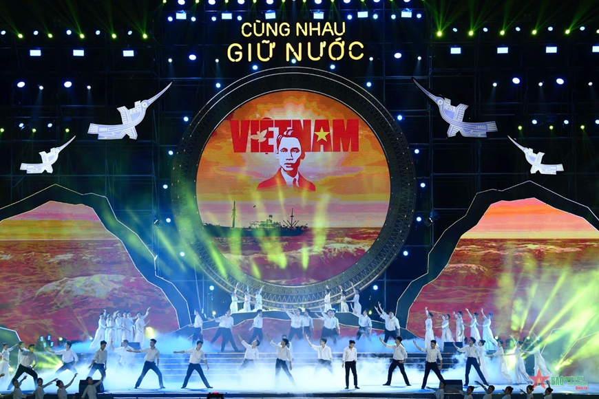 Lịch sử dân tộc Việt Nam hào hùng trong chương trình “Cùng nhau giữ nước”