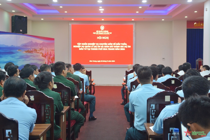 Hội nghị tập huấn nghiệp vụ đấu thầu và quản lý dự án, giám sát đánh giá đầu tư