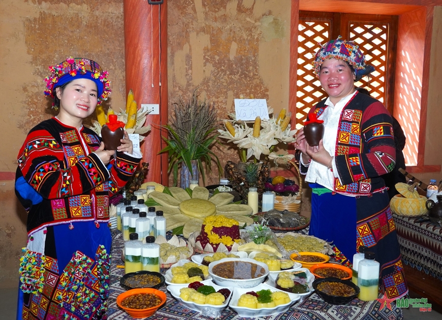 Đậm đà bản sắc văn hóa Lô Lô ở Hà Giang
