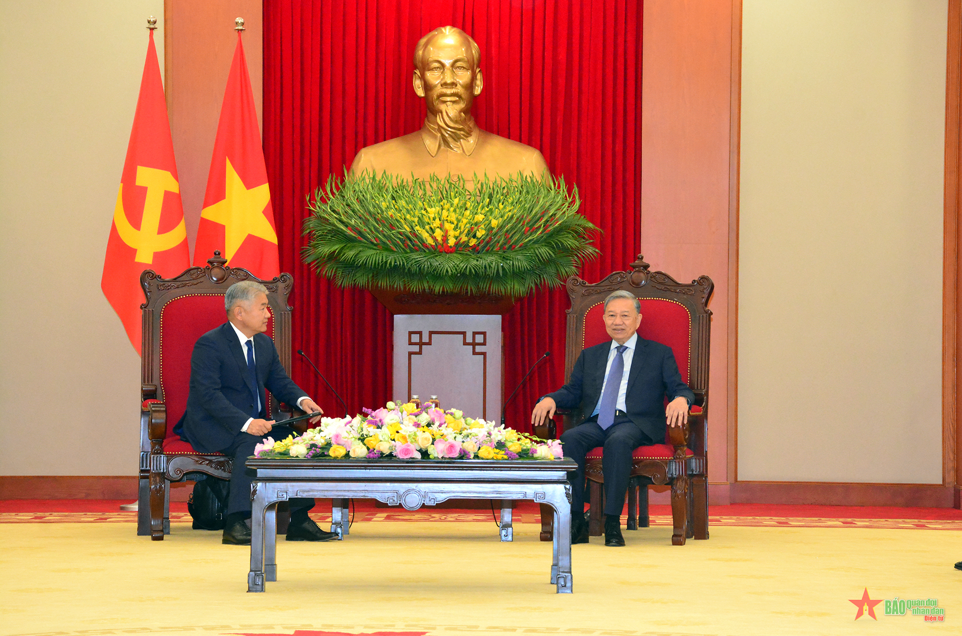 Tổng Bí thư Tô Lâm tiếp Bộ trưởng Lương thực, Nông nghiệp và Công nghiệp nhẹ Mông Cổ