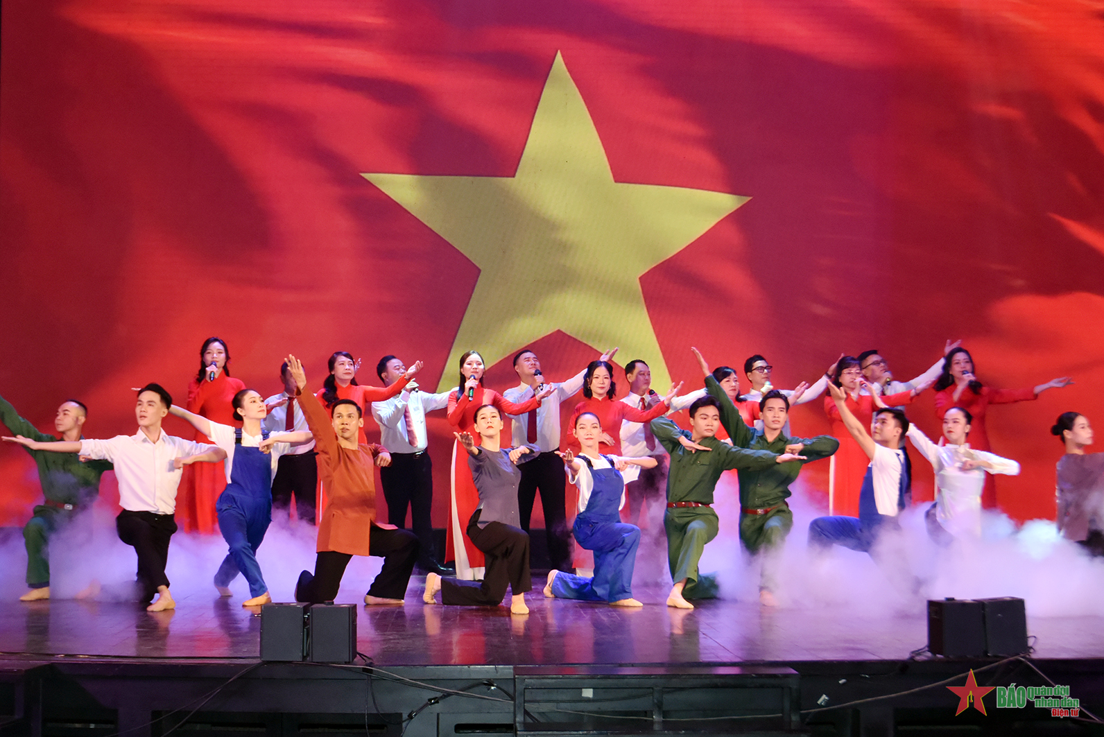 TP Hồ Chí Minh: Tạo sân chơi văn hóa nghệ thuật lành mạnh cho công nhân