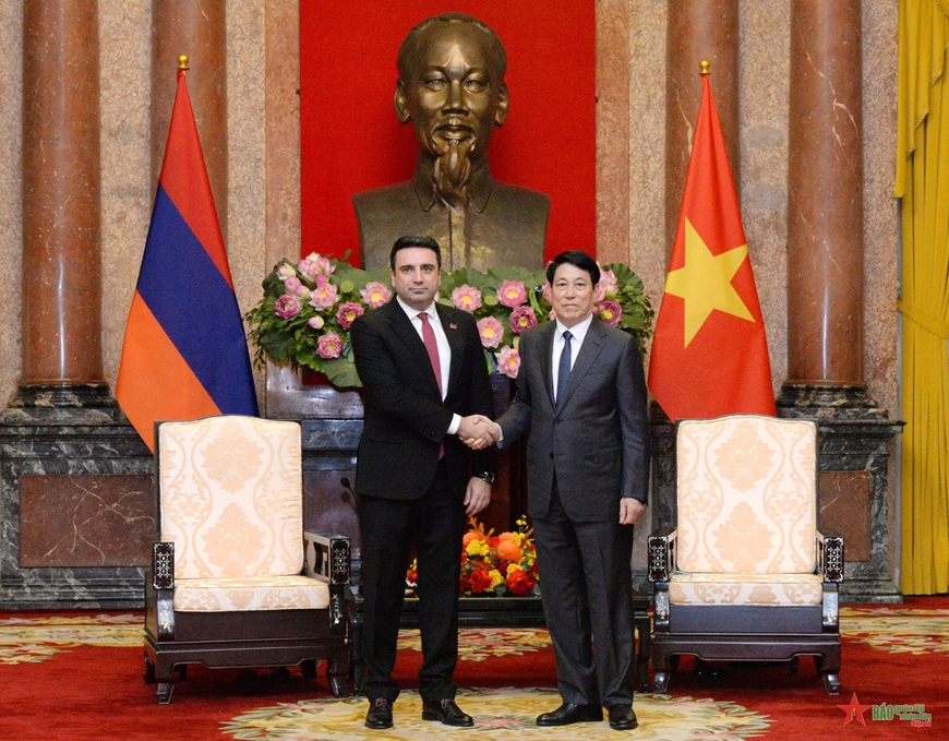 Chủ tịch nước Lương Cường tiếp Chủ tịch Quốc hội Armenia Alen Simonyan