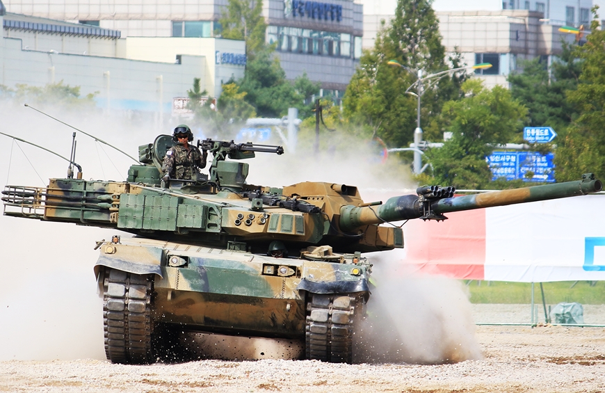 Quân sự thế giới hôm nay (21-11): Quốc gia Mỹ Latinh đầu tiên mua xe tăng K2 “Báo đen”
