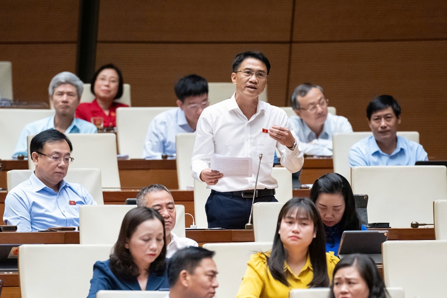 Xây dựng mức lương cao nhất để thu hút nhân tài cho ngành giáo dục