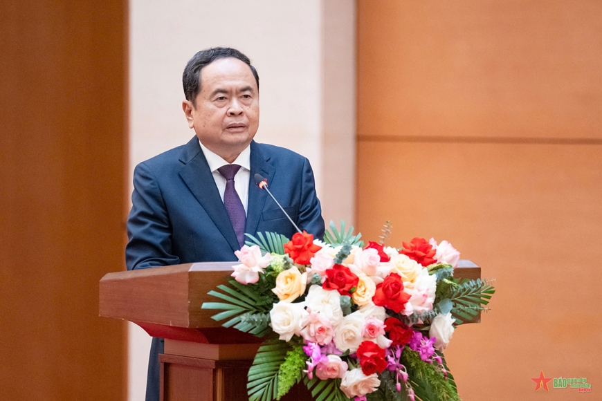 Chủ tịch Quốc hội Trần Thanh Mẫn: Có chính sách đặc thù, vượt trội để tôn vinh, bảo vệ nhà giáo