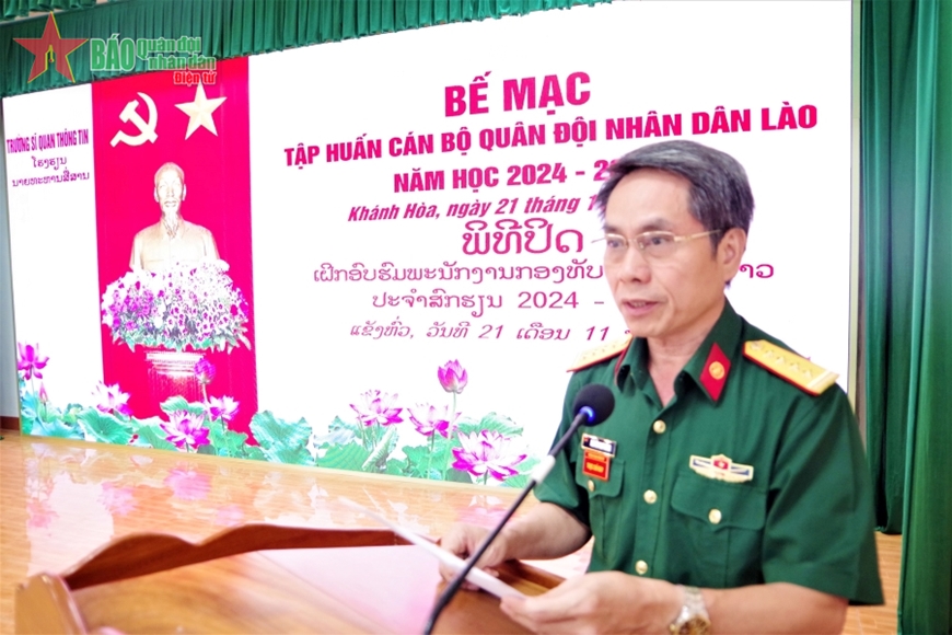 Trường Sĩ quan Thông tin tập huấn cán bộ Quân đội Lào và Campuchia