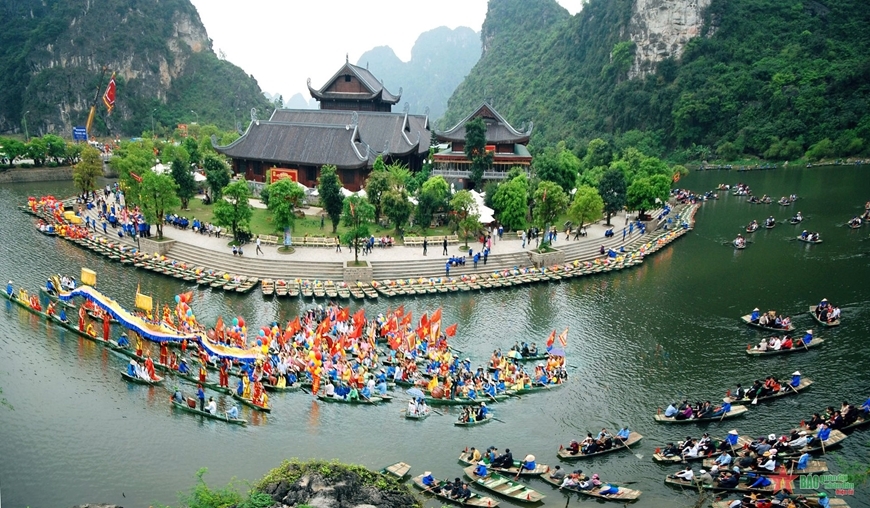 Festival Ninh Bình "Dòng chảy di sản"