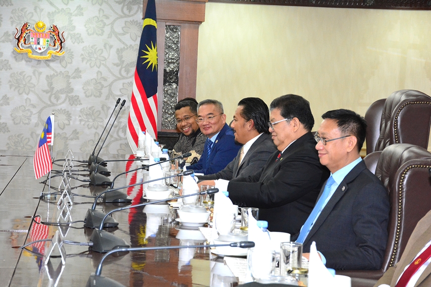 Tổng Bí thư Tô Lâm hội kiến với Chủ tịch Hạ viện Malaysia