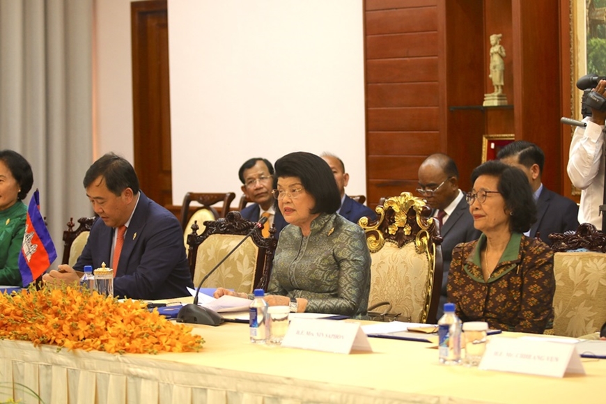 Chủ tịch Quốc hội Trần Thanh Mẫn hội đàm với Chủ tịch Quốc hội Vương quốc Campuchia