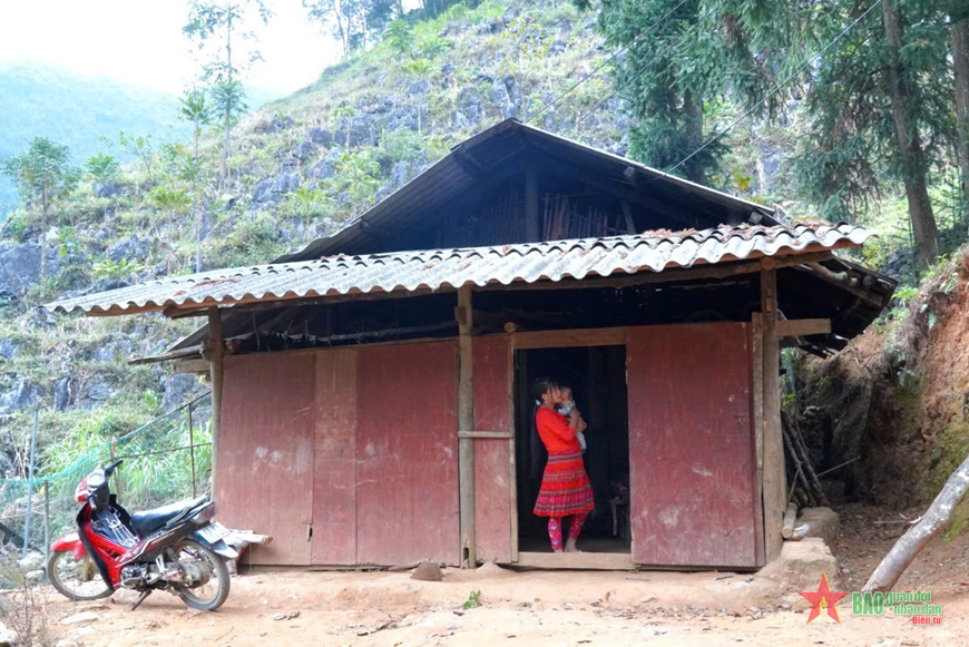 Huyện Mèo Vạc (Hà Giang): Khởi công xóa 4 nhà tạm, nhà dột nát