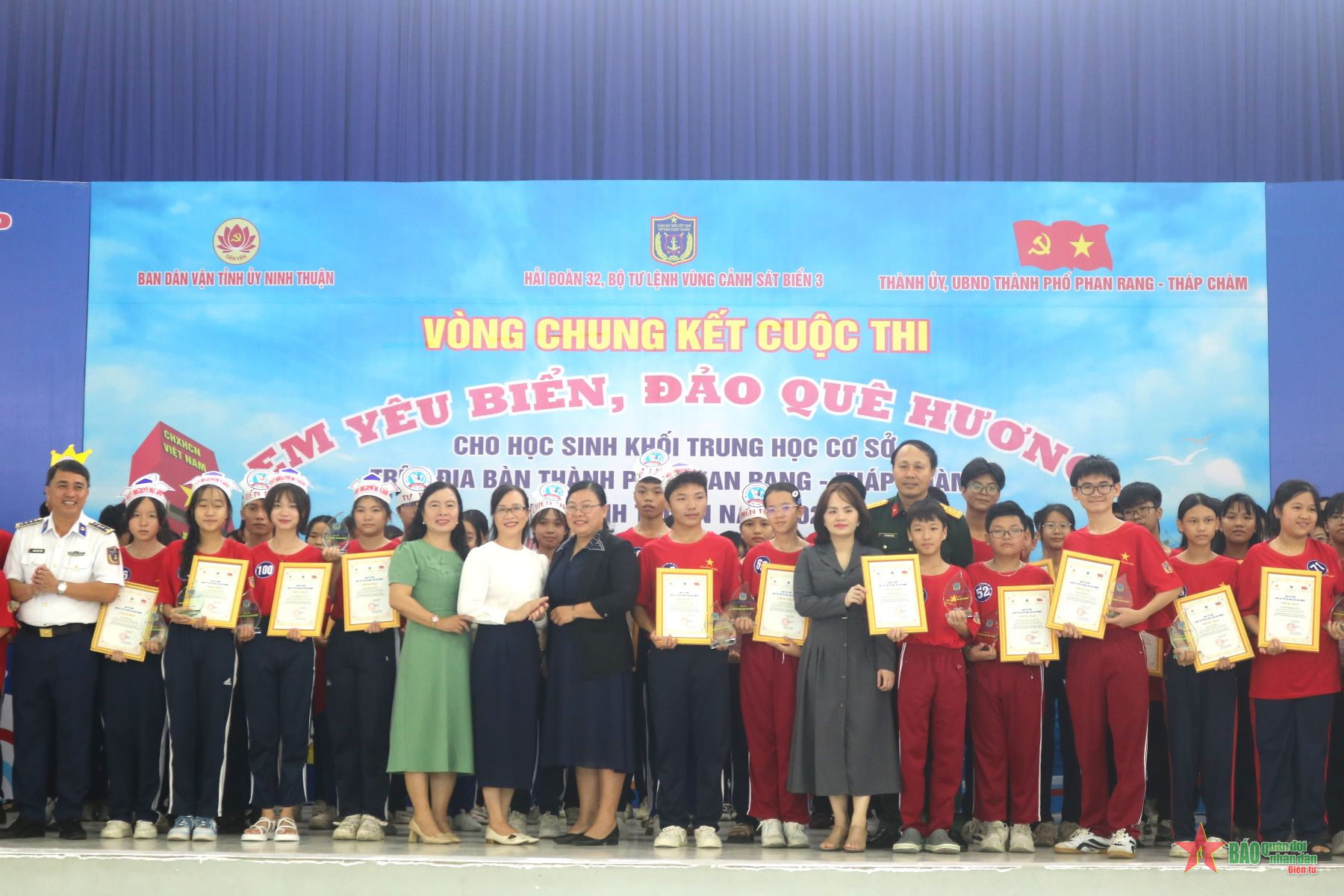 Hải đoàn 32 tổ chức Cuộc thi “Em yêu biển, đảo quê hương” tại Ninh Thuận