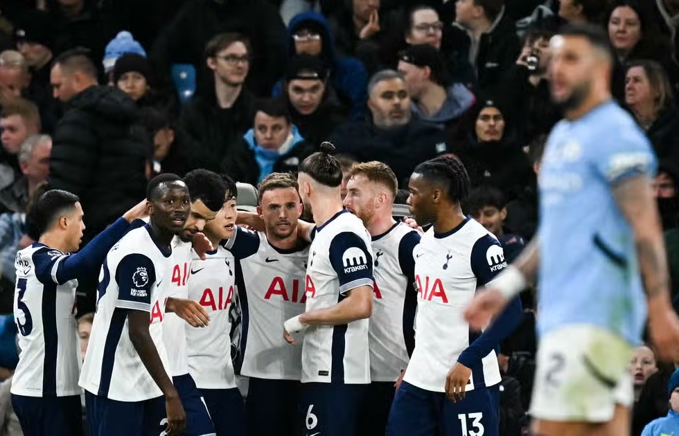 Man City đấu Tottenham – Cuộc chiến đẫm duyên nợ trong lịch sử bóng đá Anh
