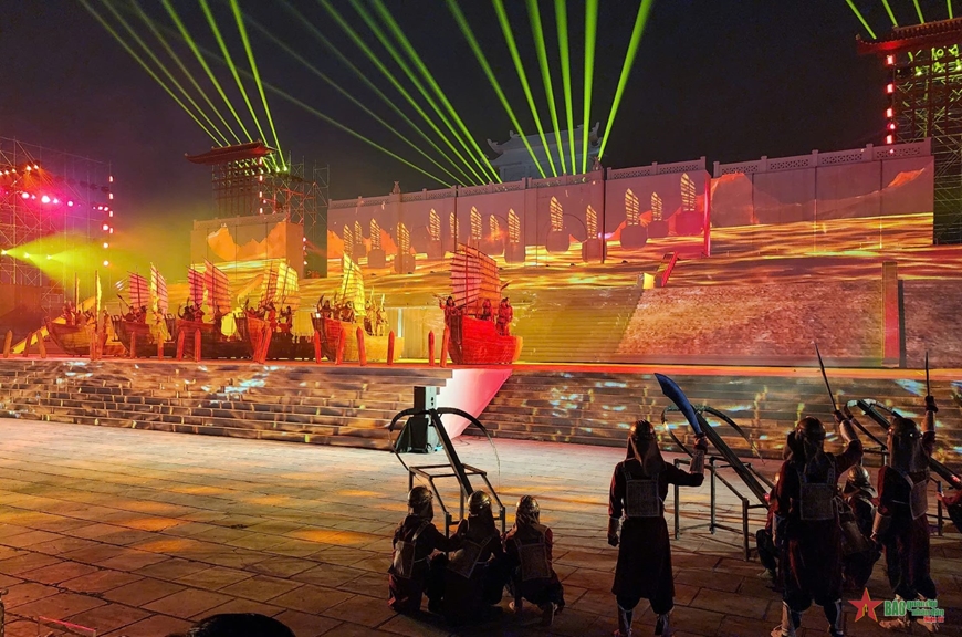Tinh hoa di sản hội tụ trong lễ khai mạc Festival Ninh Bình