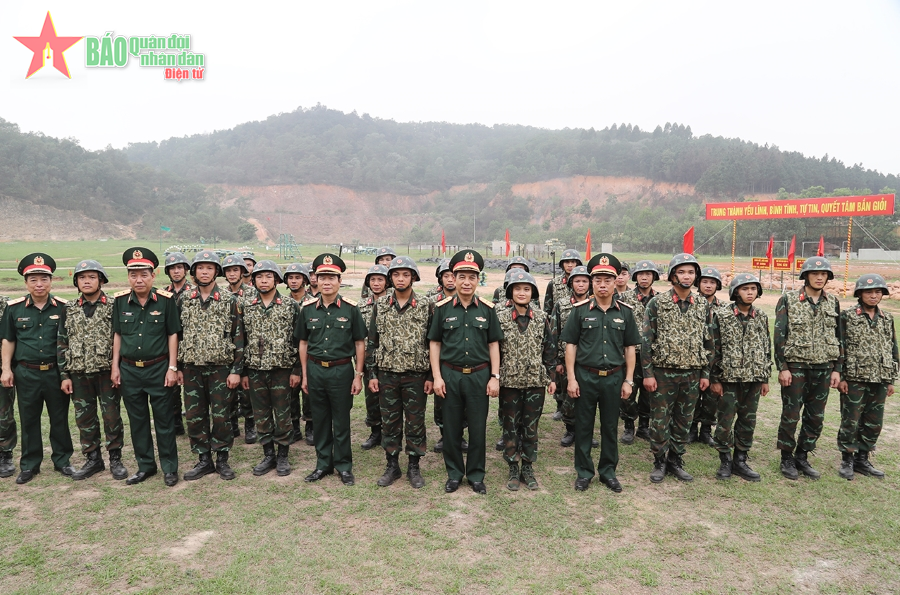 Xây dựng lực lượng đặc công đặc biệt tinh nhuệ và thiện chiến