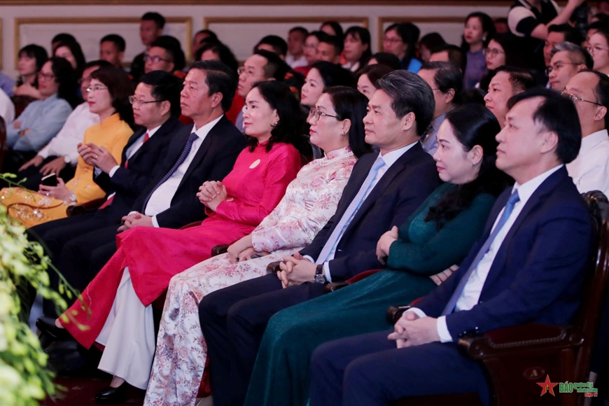 Trao giải cuộc thi tìm hiểu cuốn sách về văn hóa của Tổng Bí thư Nguyễn Phú Trọng