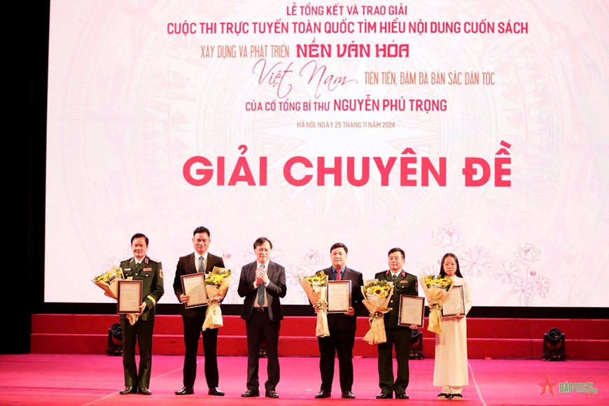 Trao giải cuộc thi tìm hiểu cuốn sách về văn hóa của Tổng Bí thư Nguyễn Phú Trọng