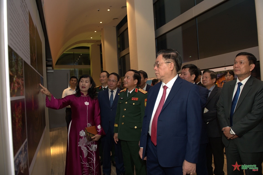 Trao giải cuộc thi ảnh nghệ thuật “Tự hào một dải biên cương” lần thứ III-năm 2024