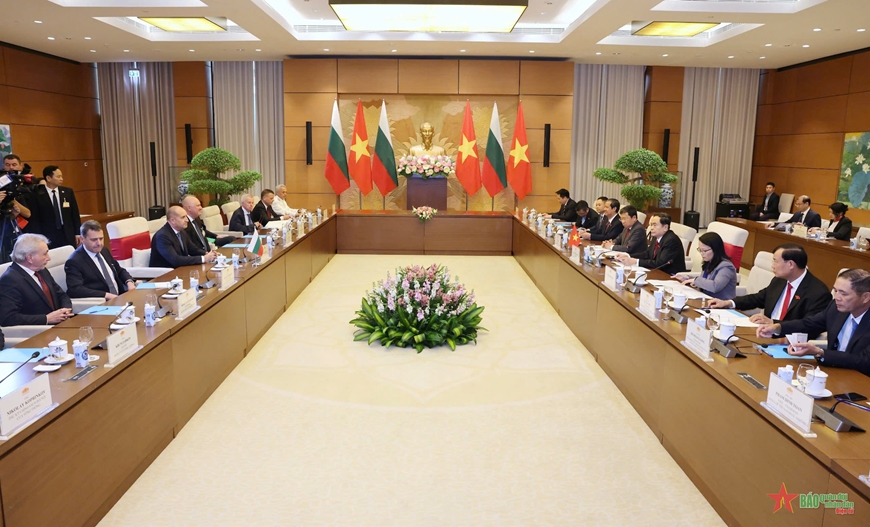Chủ tịch Quốc hội Trần Thanh Mẫn hội kiến Tổng thống Bulgaria Rumen Radev