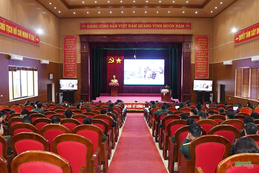 Lai Châu tổ chức Hội nghị Báo cáo viên cấp tỉnh tháng 11-2024