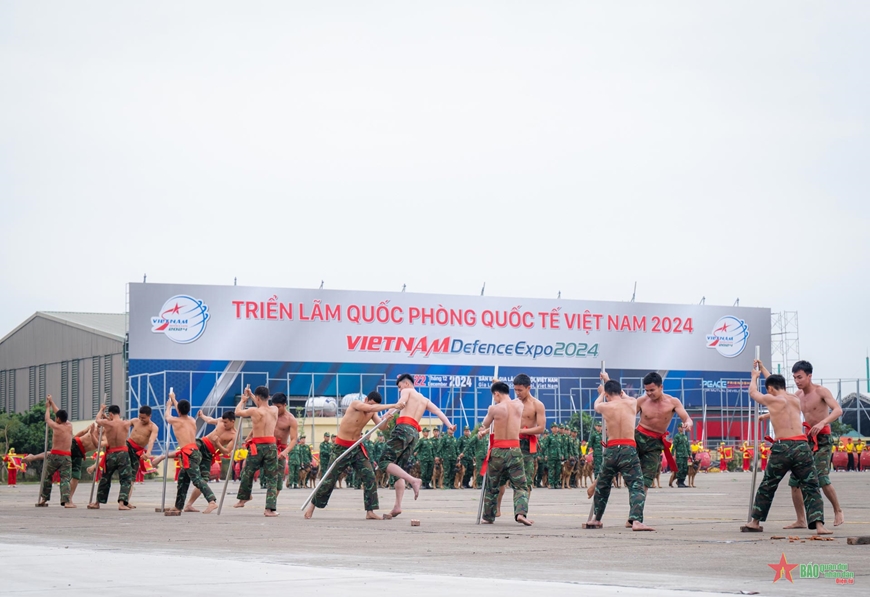 Đặc công, máy bay, quân khuyển sẽ trình diễn tại Triển lãm Quốc phòng Quốc tế 2024