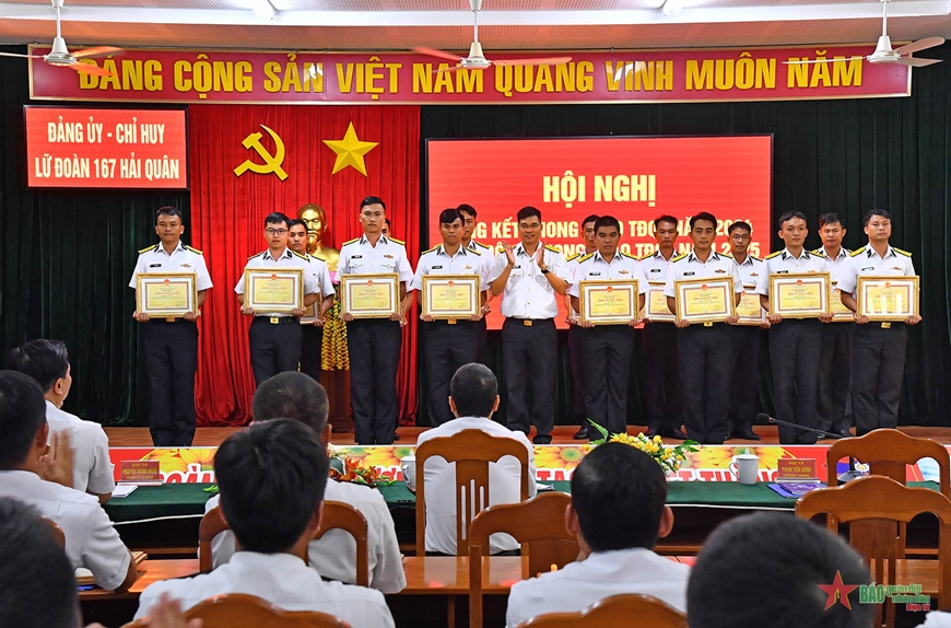 Lữ đoàn 167 hoàn thành tốt nhiệm vụ, bảo vệ vững chắc chủ quyền biển, đảo