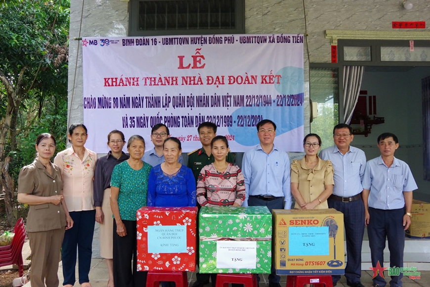 Binh đoàn 16 khánh thành, bàn giao nhà “Đại đoàn kết”