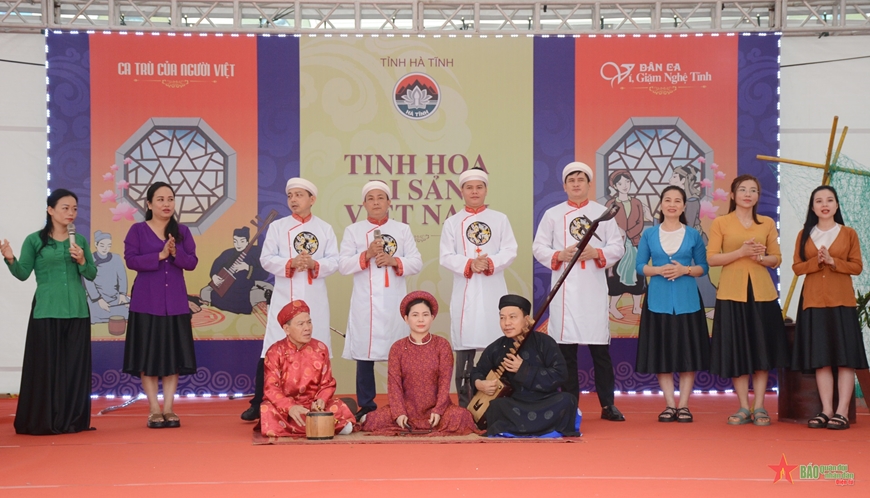 Dân ca ví, giặm Nghệ Tĩnh đồng hành cùng thế hệ hôm nay