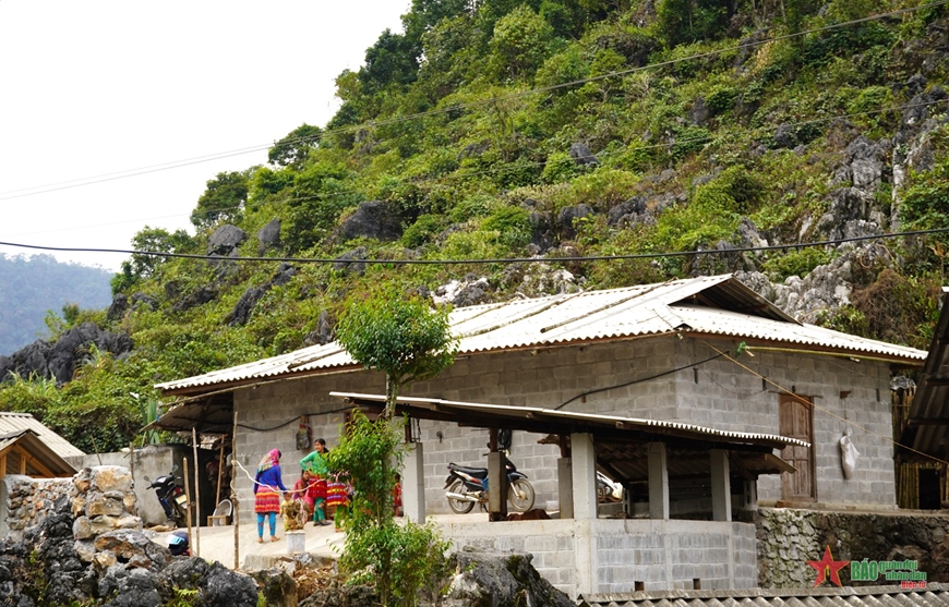 Huyện Vị Xuyên (Hà Giang): Nỗ lực xóa nhà tạm, nhà dột nát cho hộ nghèo