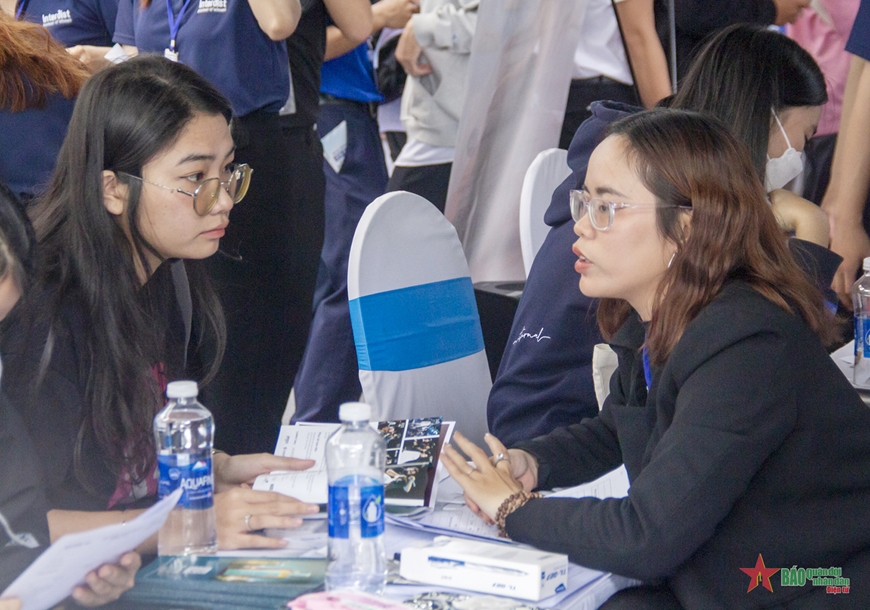 Hơn 5.000 sinh viên tại TP Hồ Chí Minh trải nghiệm cơ hội việc làm