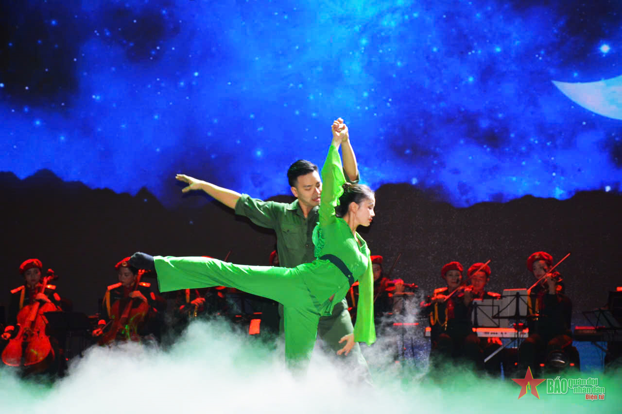 Đặc sắc chương trình nghệ thuật “Con đường từ trái tim”