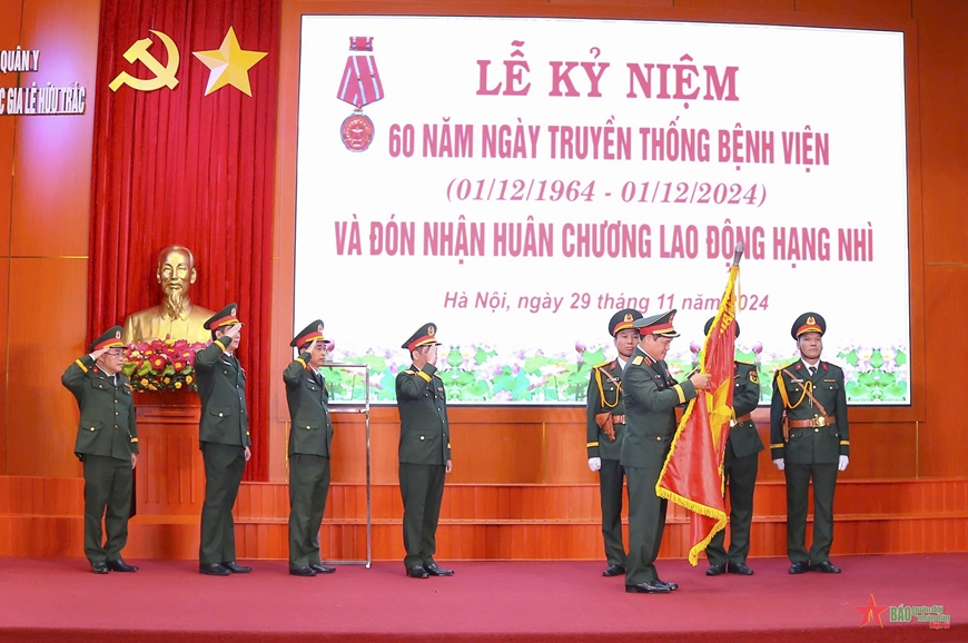 Bệnh viện Bỏng Quốc gia Lê Hữu Trác kỷ niệm 60 năm ngày truyền thống