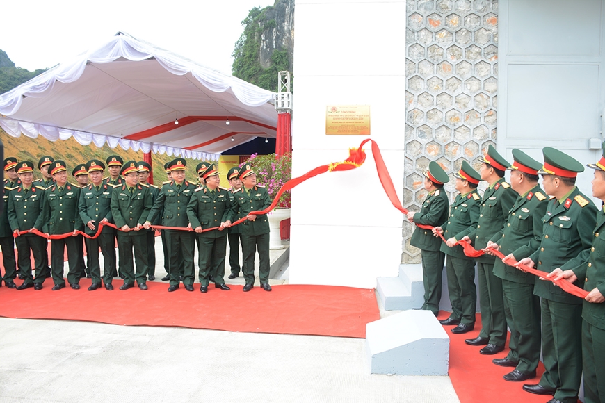 Tổng cục Kỹ thuật gắn biển công trình chào mừng 80 năm Ngày thành lập Quân đội nhân dân Việt Nam