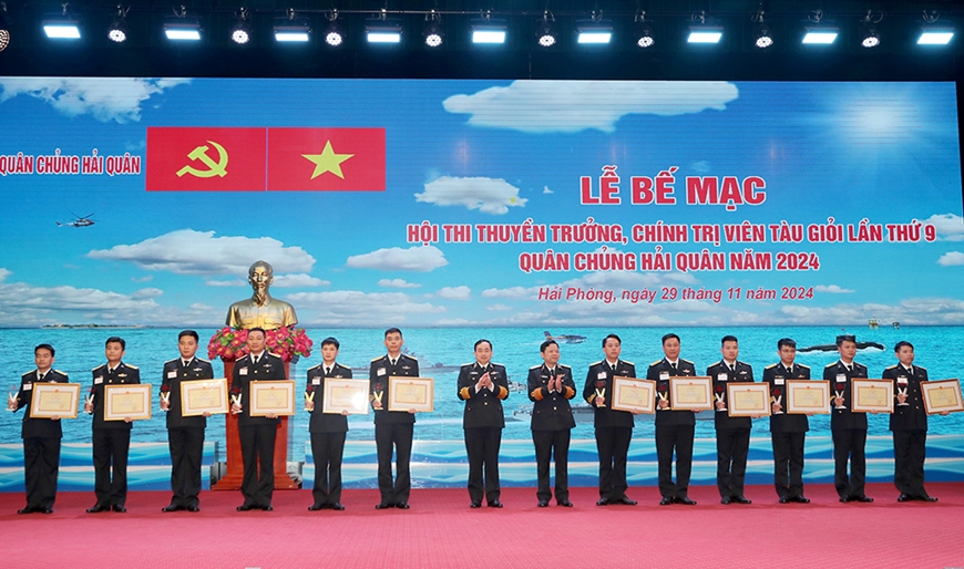 Quân chủng Hải quân bế mạc Hội thi thuyền trưởng, chính trị viên tàu giỏi lần thứ 9