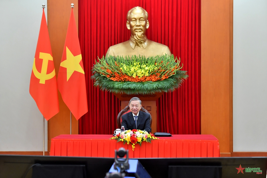 Tiếp tục gìn giữ, vun đắp và tăng cường quan hệ hữu nghị vĩ đại, đoàn kết đặc biệt, hợp tác toàn diện Việt Nam - Lào