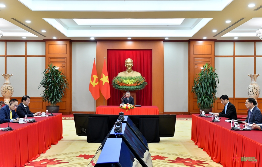 Tiếp tục gìn giữ, vun đắp và tăng cường quan hệ hữu nghị vĩ đại, đoàn kết đặc biệt, hợp tác toàn diện Việt Nam - Lào
