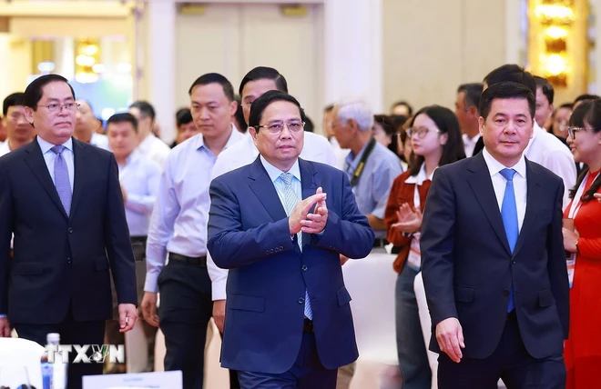 Thủ tướng Phạm Minh Chính nói về 3 mục tiêu, 7 nhiệm vụ, giải pháp của logistics