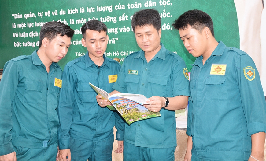 Coi trọng phát triển đảng trong thanh niên nhập ngũ