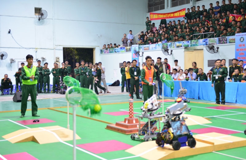 Dấu ấn sáng tạo khoa học của tuổi trẻ Học viện Kỹ thuật Quân sự
