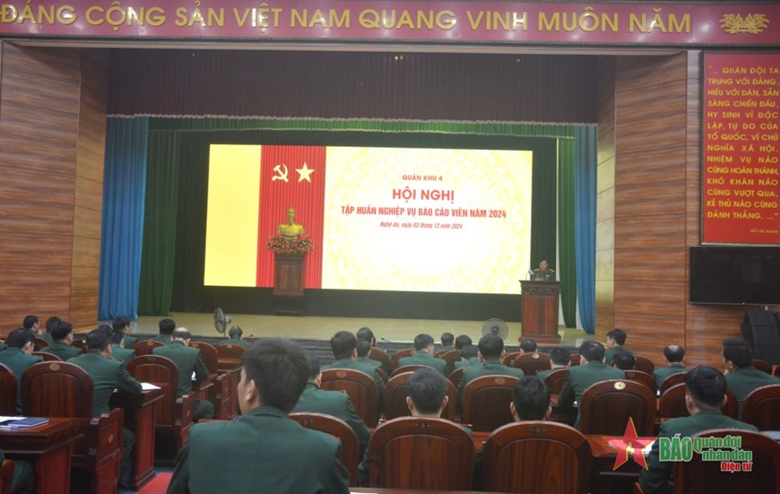 Quân khu 4 tập huấn nghiệp vụ báo cáo viên năm 2024
