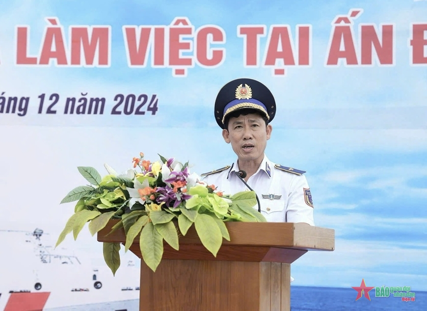 Tàu CSB 8005 lên đường thăm và làm việc tại Ấn Độ