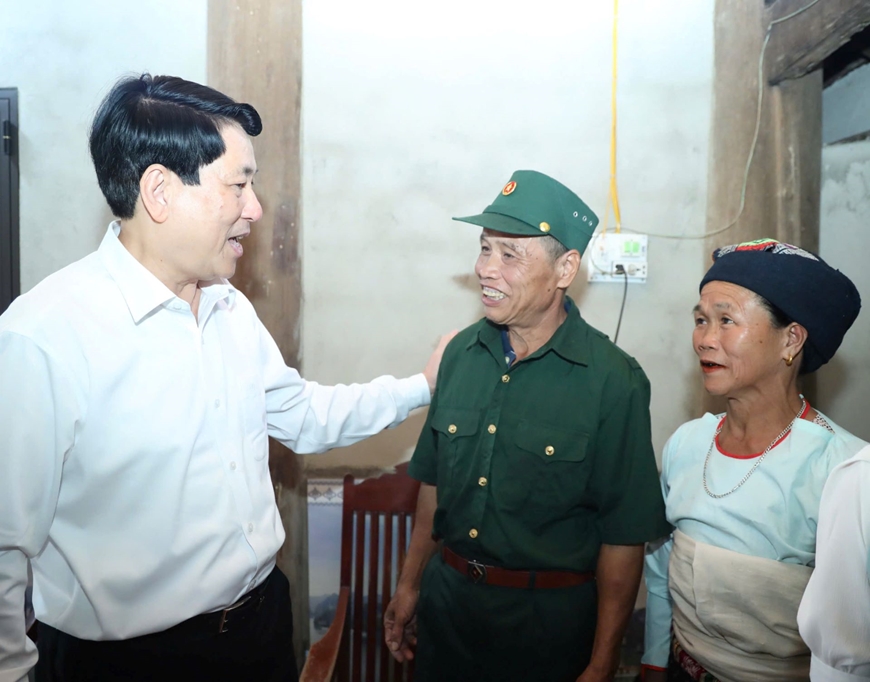 Chủ tịch nước Lương Cường thăm Đồn Biên phòng Bát Mọt