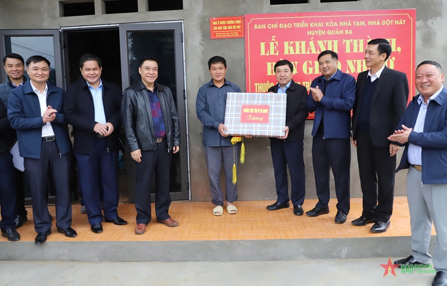 Hà Giang: Khánh thành ngôi nhà đầu tiên trong chương trình xóa nhà tạm, nhà dột nát