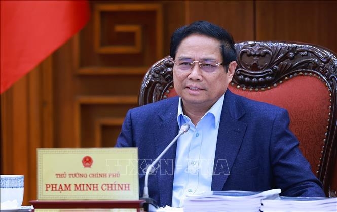 Thủ tướng Phạm Minh Chính: Xây dựng hệ thống đường sắt đô thị tại Hà Nội và TP Hồ Chí Minh theo hướng hiện đại